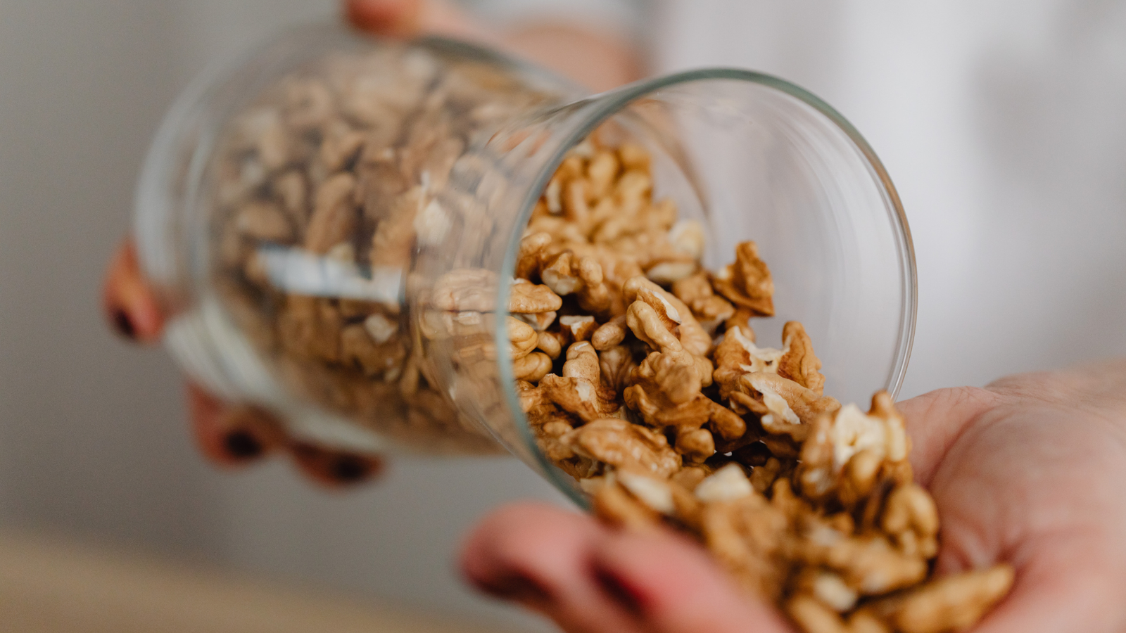sumewam Smart Ways to Add Nuts to Your Daily Diet